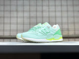 NEW BALANCE 530   BADMINTON SHOES
