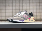 New M997NM Badminton Shoes