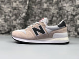 NEW Balance M995  Badminton Shoes